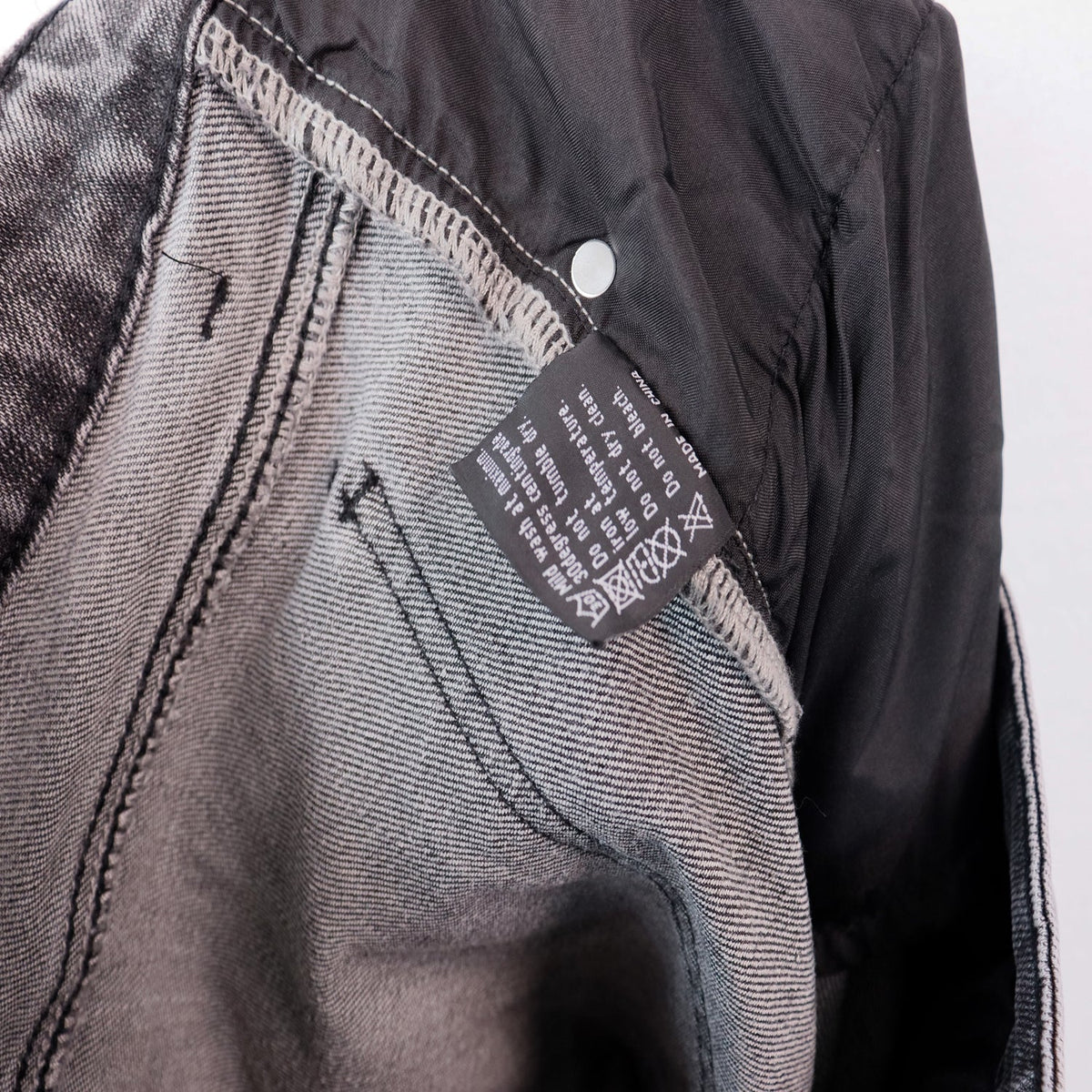 Godspeed Classic Fit jeans